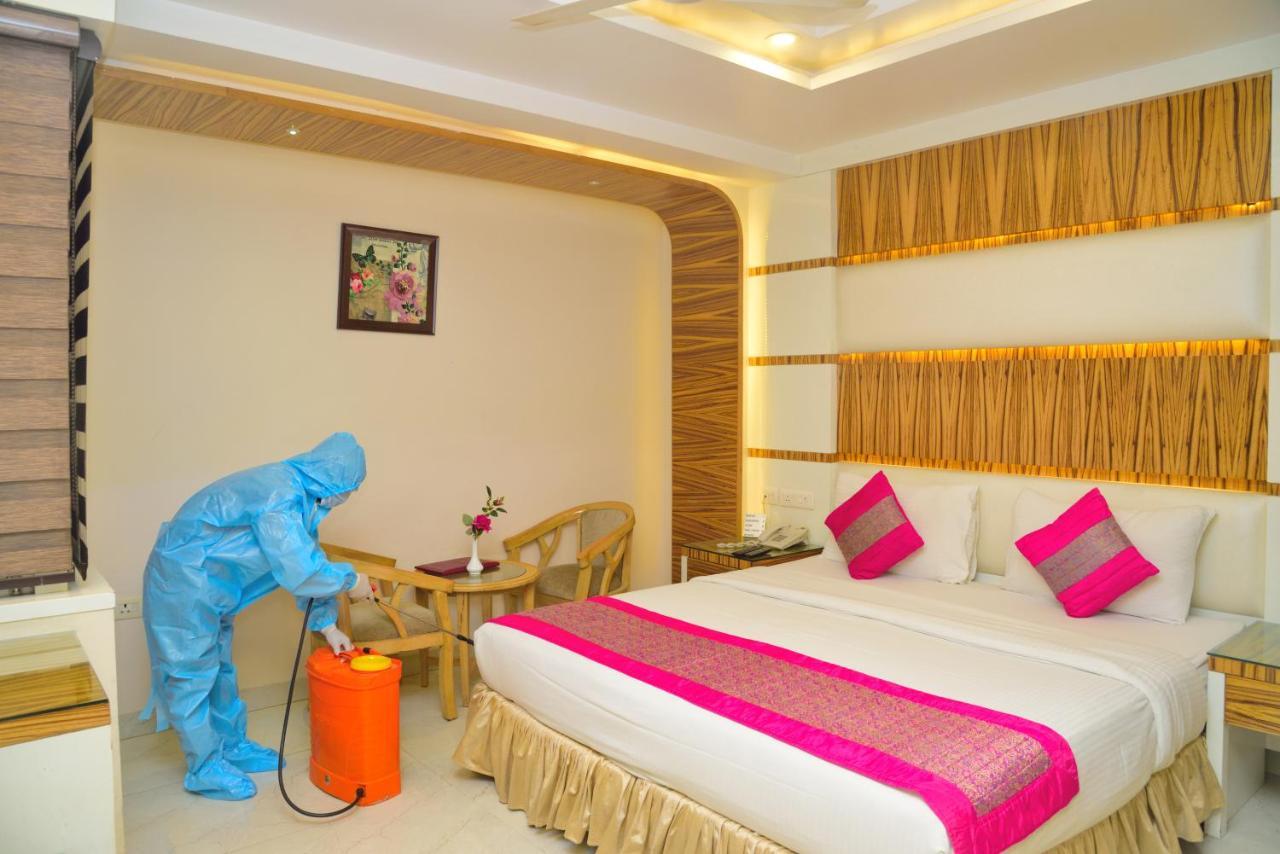 מלון ניו דלהי Aman Continental - 2Mins From Railway Station And 5 Mins From Metro מראה חיצוני תמונה
