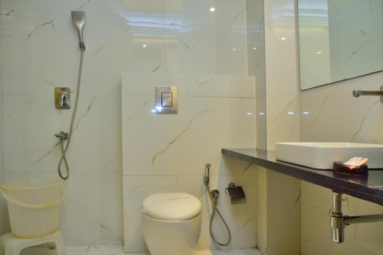 מלון ניו דלהי Aman Continental - 2Mins From Railway Station And 5 Mins From Metro מראה חיצוני תמונה