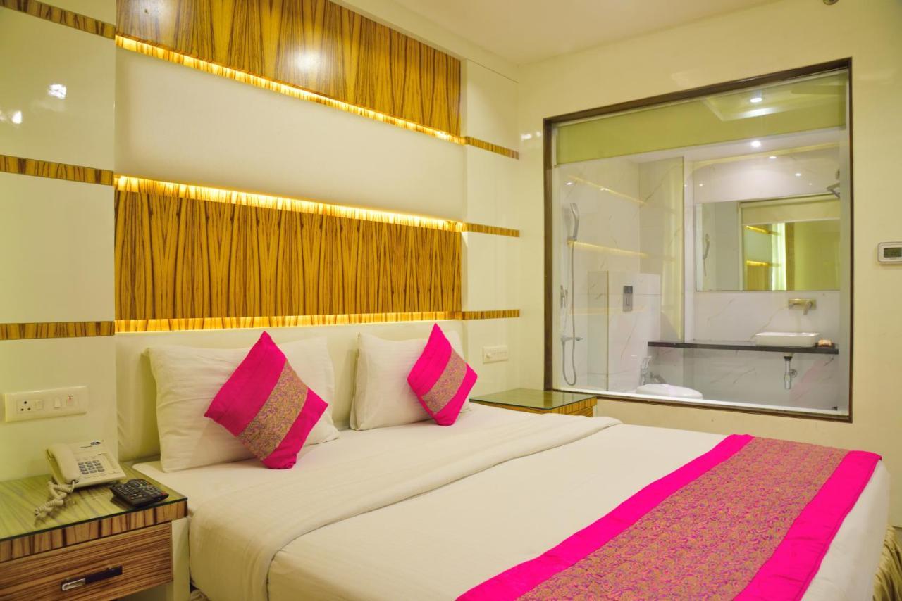 מלון ניו דלהי Aman Continental - 2Mins From Railway Station And 5 Mins From Metro מראה חיצוני תמונה