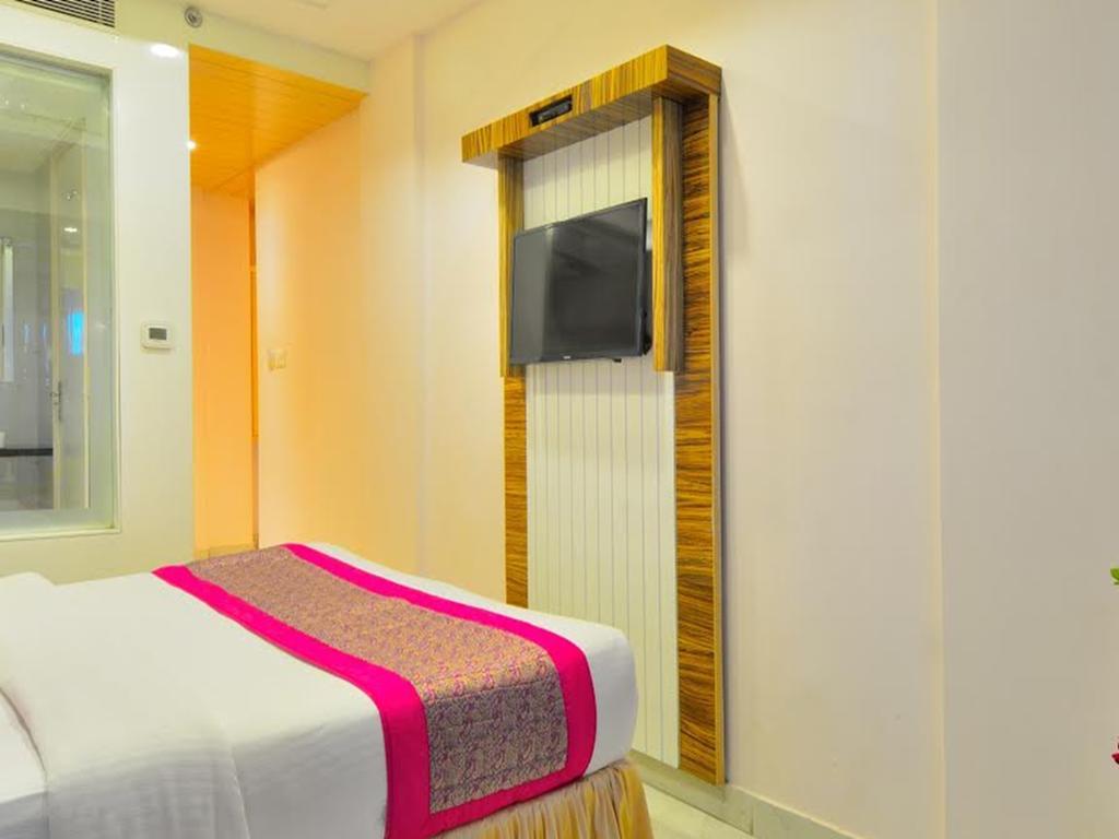 מלון ניו דלהי Aman Continental - 2Mins From Railway Station And 5 Mins From Metro מראה חיצוני תמונה