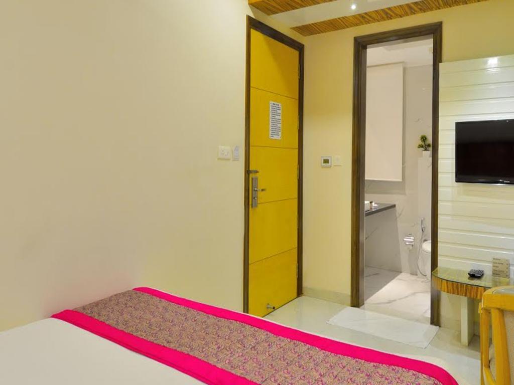 מלון ניו דלהי Aman Continental - 2Mins From Railway Station And 5 Mins From Metro מראה חיצוני תמונה