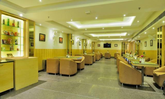 מלון ניו דלהי Aman Continental - 2Mins From Railway Station And 5 Mins From Metro מראה חיצוני תמונה